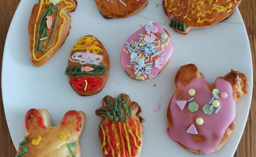 A photo of homemade Easter biscuits.